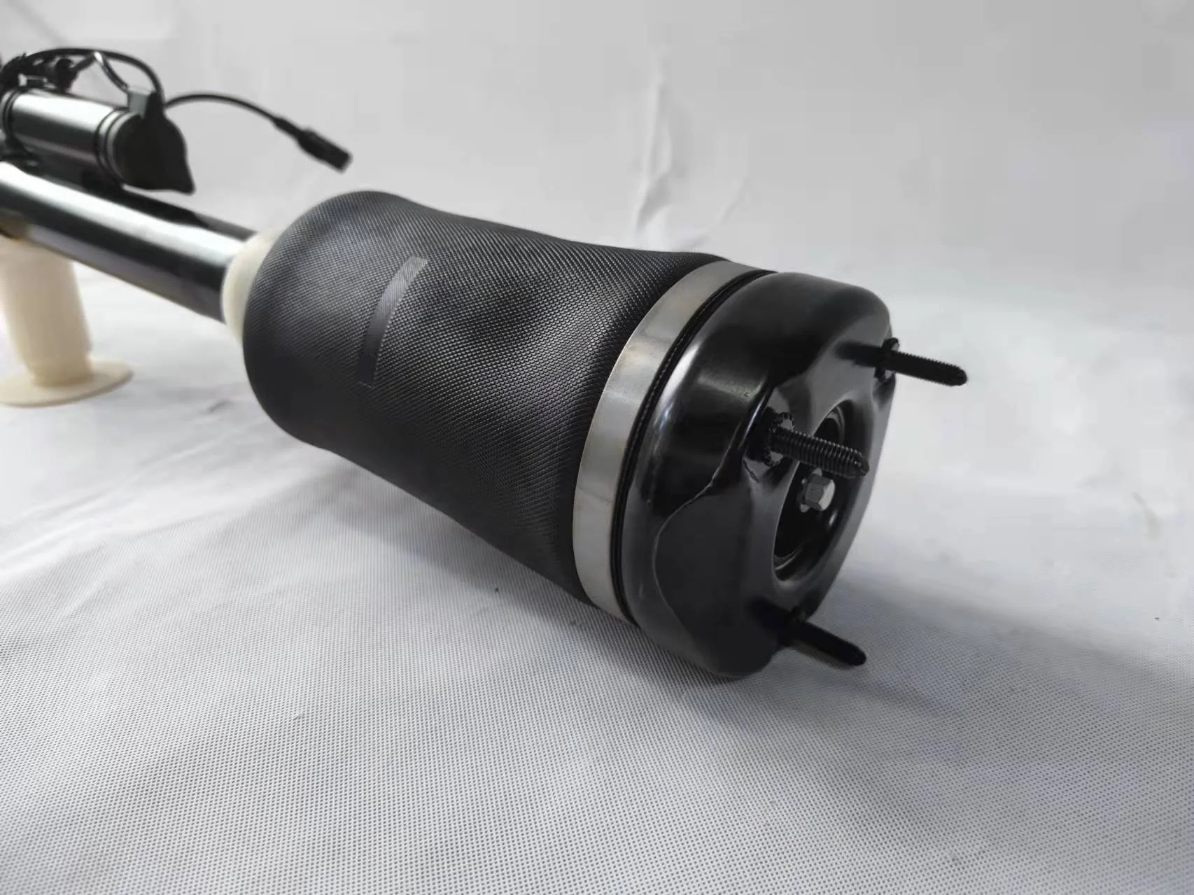 Shock Absorber Front 1643204613 Air Suspension Parts with Bellow Spring Suspension For Benz W164 Air Suspension Spring
