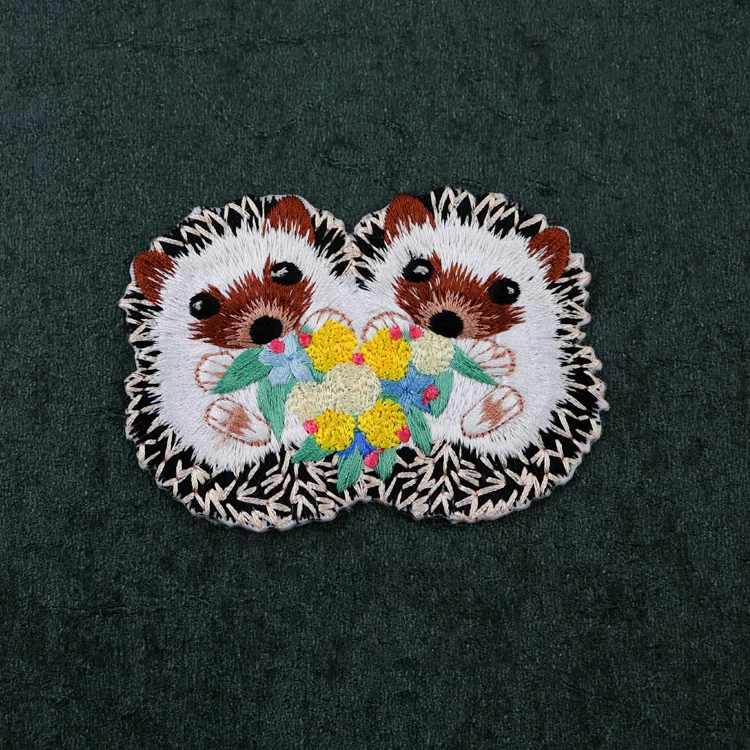 Hot Selling Hand Embroidered badge Hedgehog Embroidery Patches For Clothing luggage Custom Embroidered ortho evra patchPatches