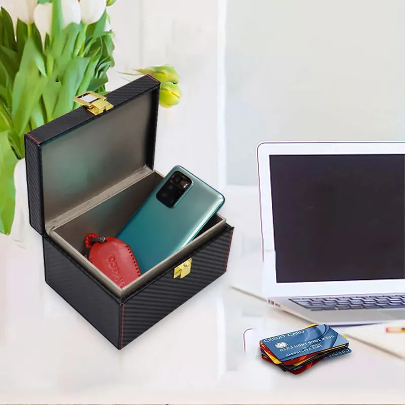 Handmade High Quality Leather Keyless Car Signal Blocker Box RFID Case Faraday Box