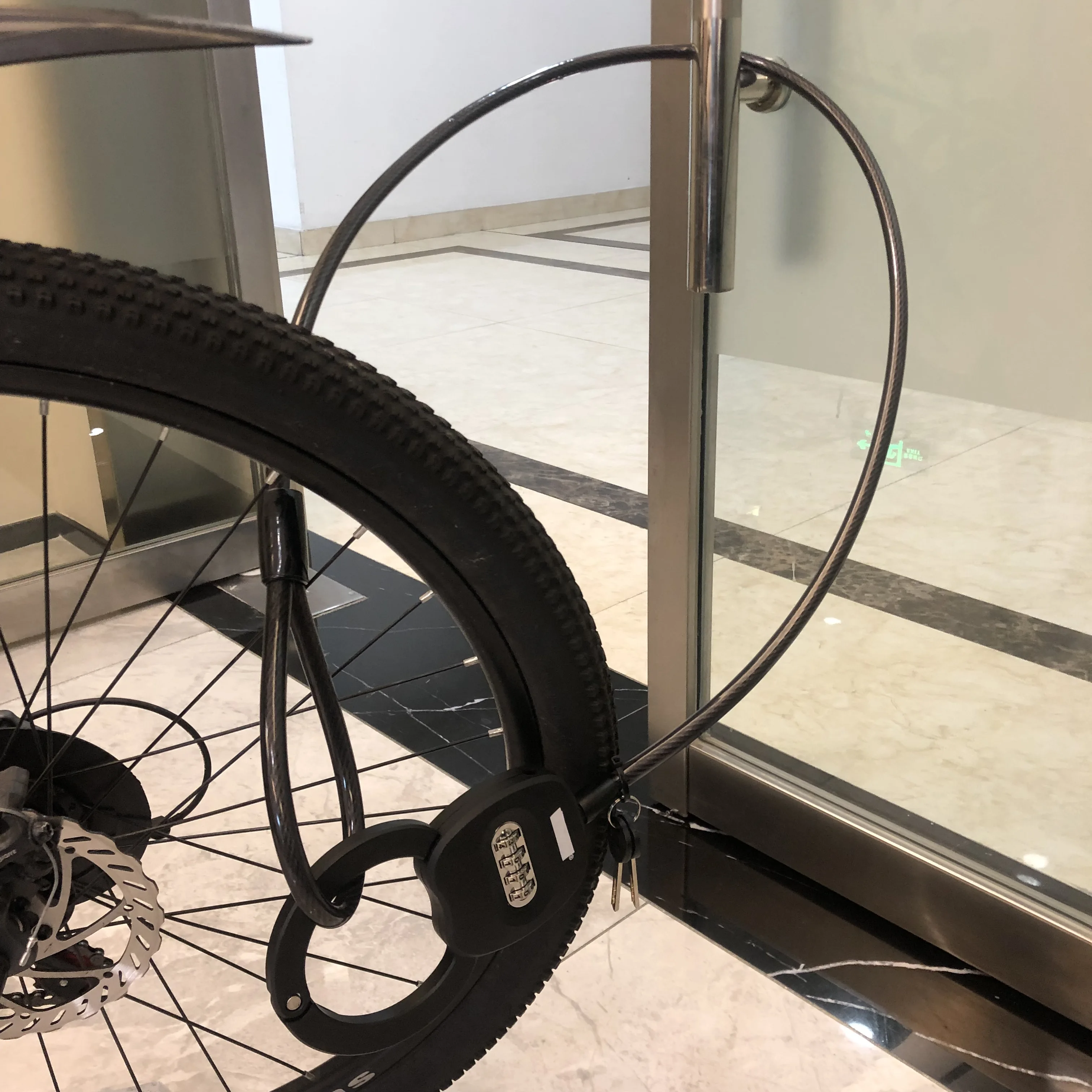 Heavy Duty Single Anti Theft Waterproof Handcuff 4 Digit Combination cable Lock for E-scooter E-Bike Bicycle Motorbike