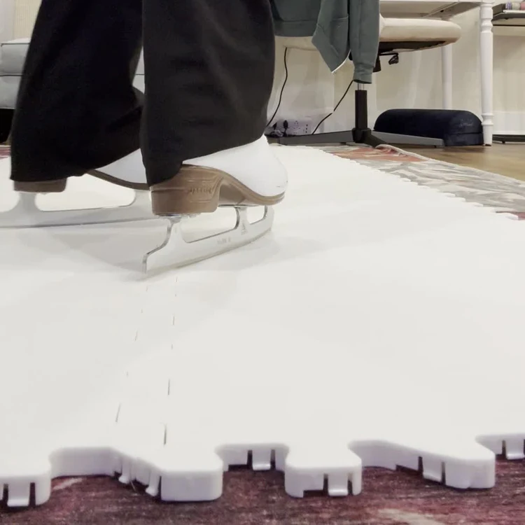 Fapre Bespoke Portable White Hdpe Uhmw Pe Skating Tiles Synthetic Ice Hockey Plastic Sheet Skating Floor Tiles For Skating Rink