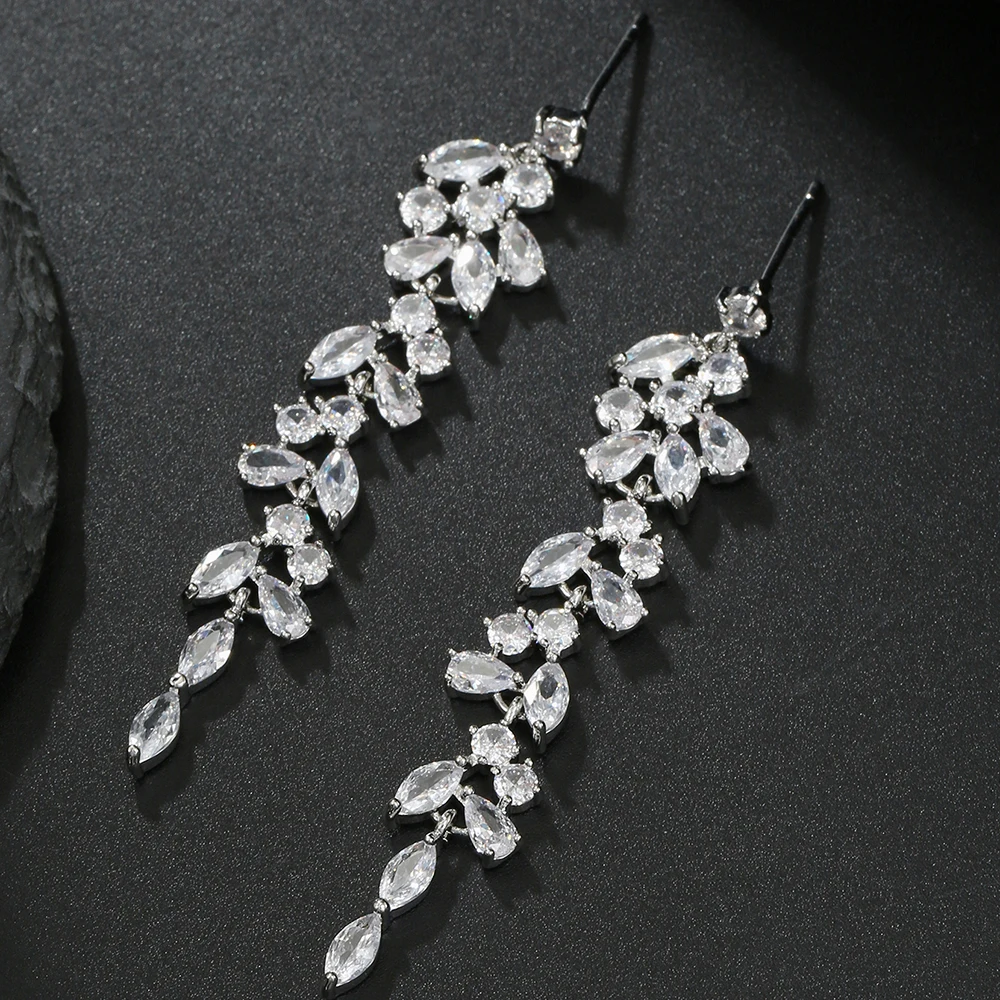 Vintage High-End Diamond Wheat Earrings Personalized Water Drop Zircon Elegant Alloy Jewelry for Bridal Party Accessories