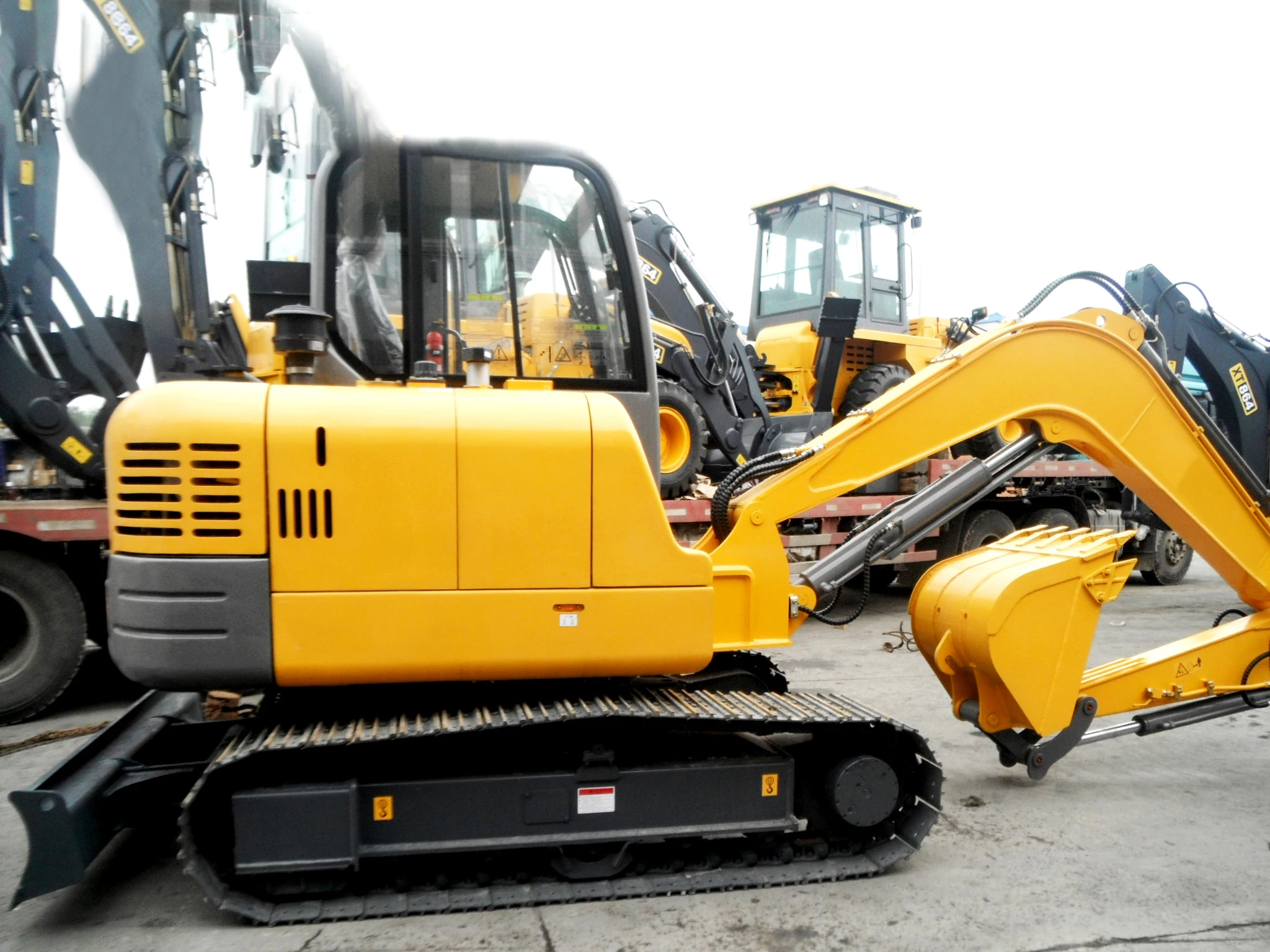 New Excavator Factory 21 Ton Bucket Wheel Excavator XE210 with Good Price