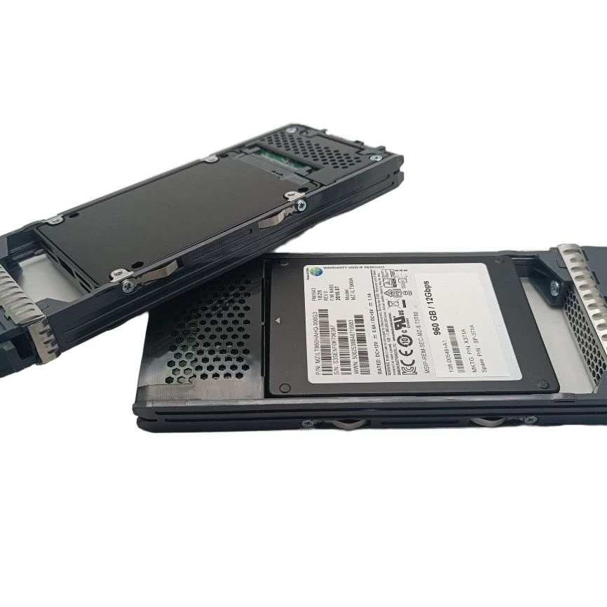New in stock 12Gbps SAS 960GB X371A-R6 SSD SATA 2.5inch storages NETAPP