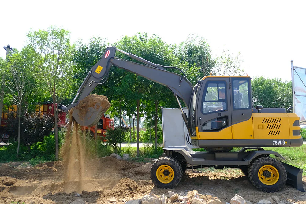 New Chinese CE wheel excavator high digging power 4 tires for construction site mini excavator machines