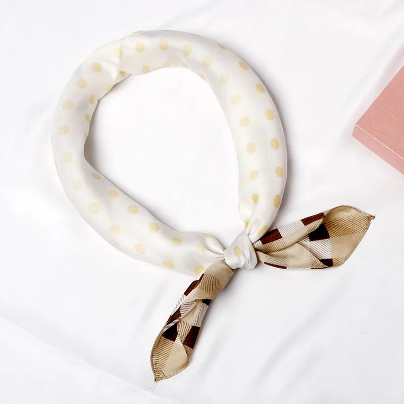 
Scarf women 2019 new silk cloud pattern Satin dot printing small square scarf professional scarf 70cm wholesale 