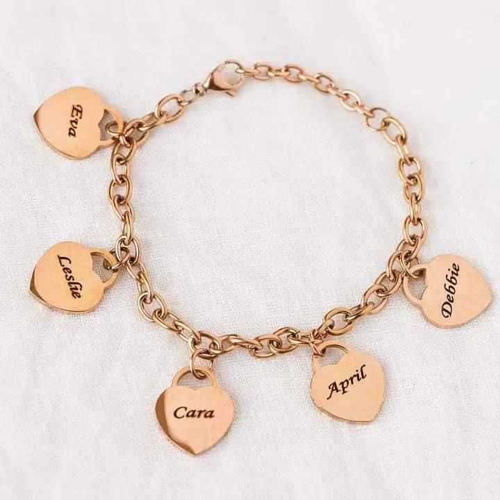 Wholesale Gold Plated Stainless Steel Bracelet Link Chain With Multiple Heart Engraved Letter Women Customized Bracelet