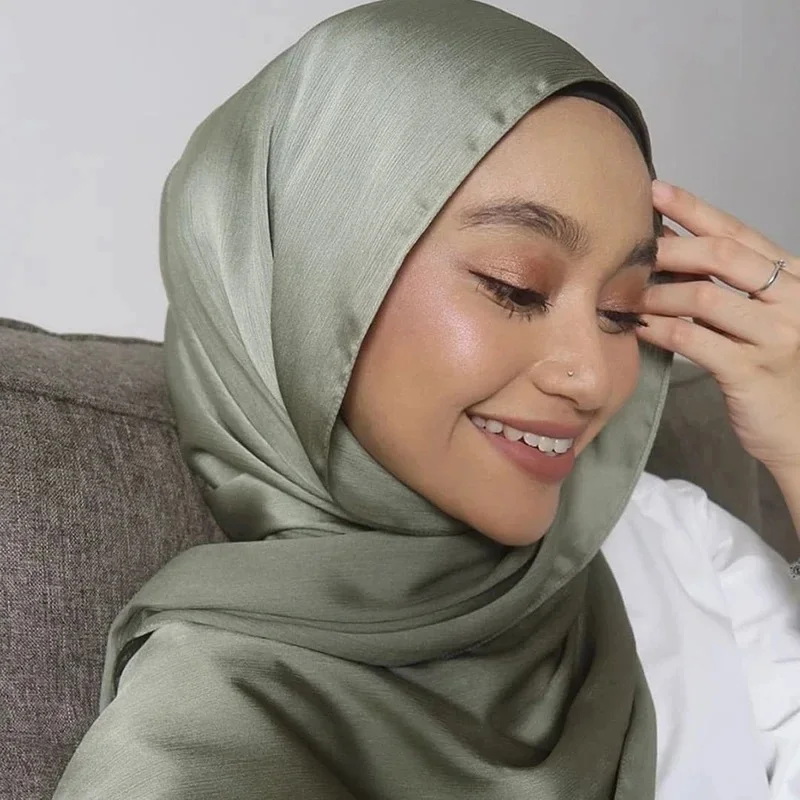Hot Premium Satin Crinkle Hijab Scarf Chiffon Shawl Plain Muslim Women Hijabs Breathe Islam Women Turban Pleated Scarf Ramadan