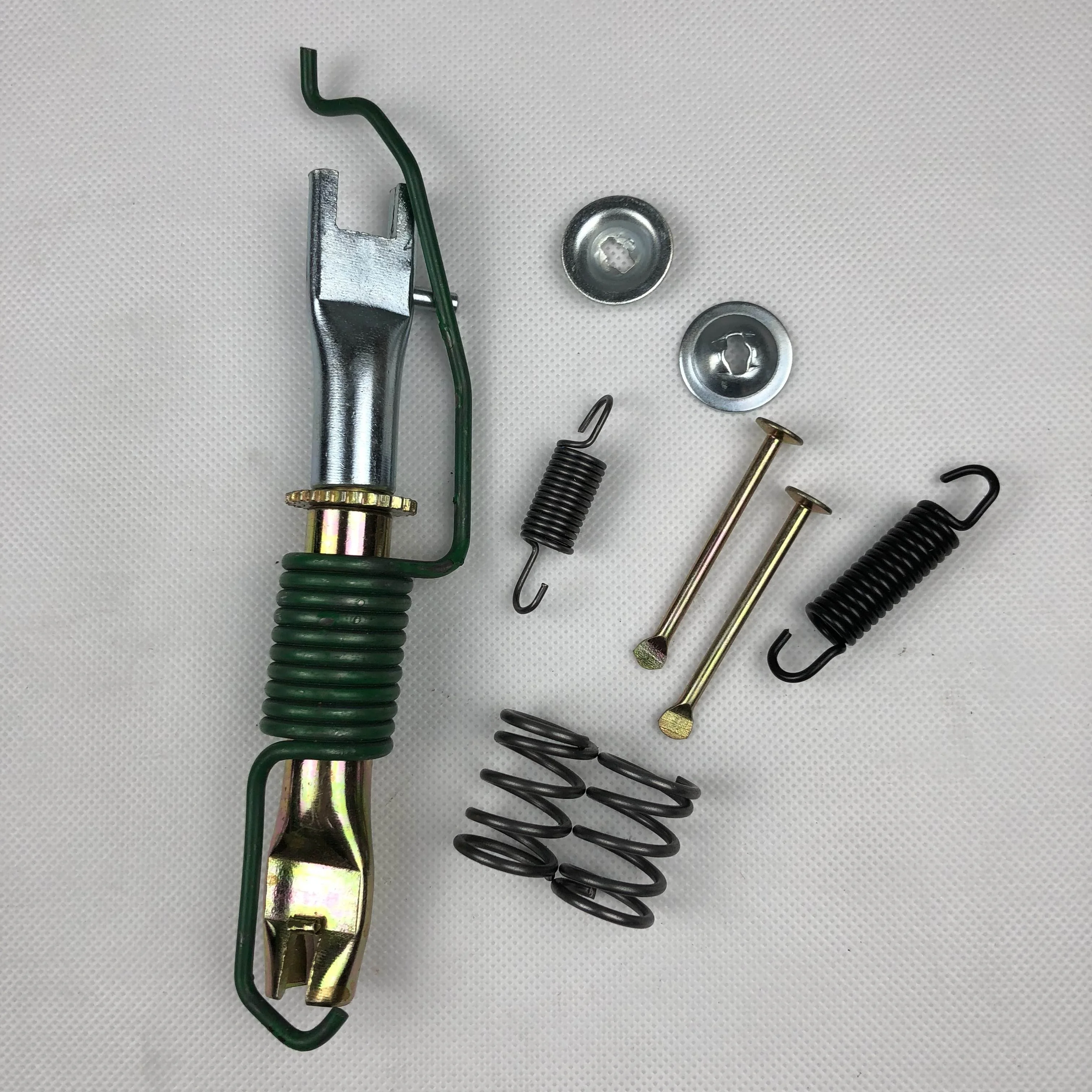  Комплект для ремонта тормозов 04943-0K070 TOYOTA