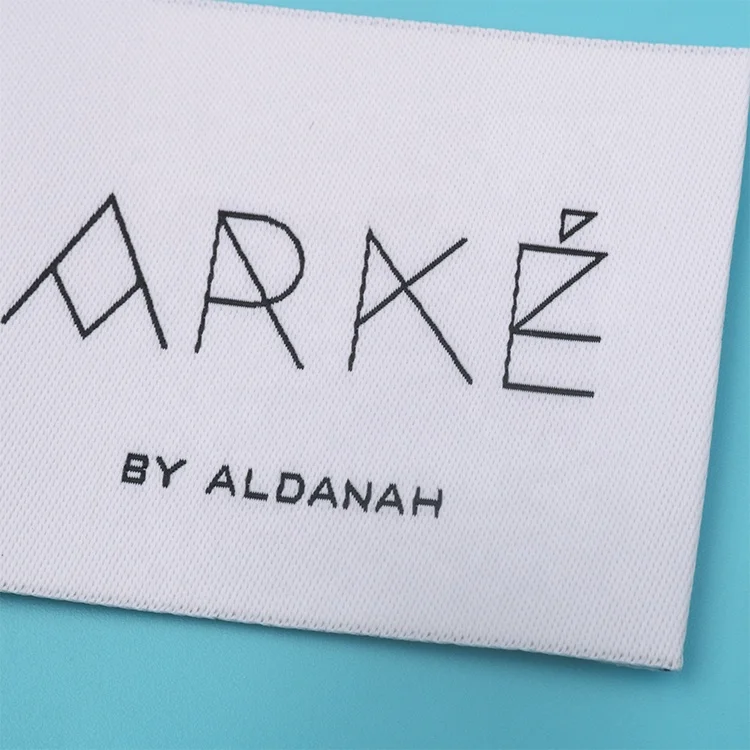 Cheap Polyester Bags Labels Custom Private Brands End Fold Fashion Accessories Small Damask Woven Tags for Clothing