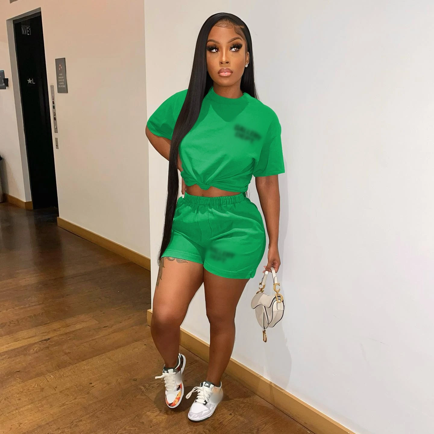 Wholesale designer clothing short sleeve t shirt and short 2 piece set fashion black two piece shorts set for women