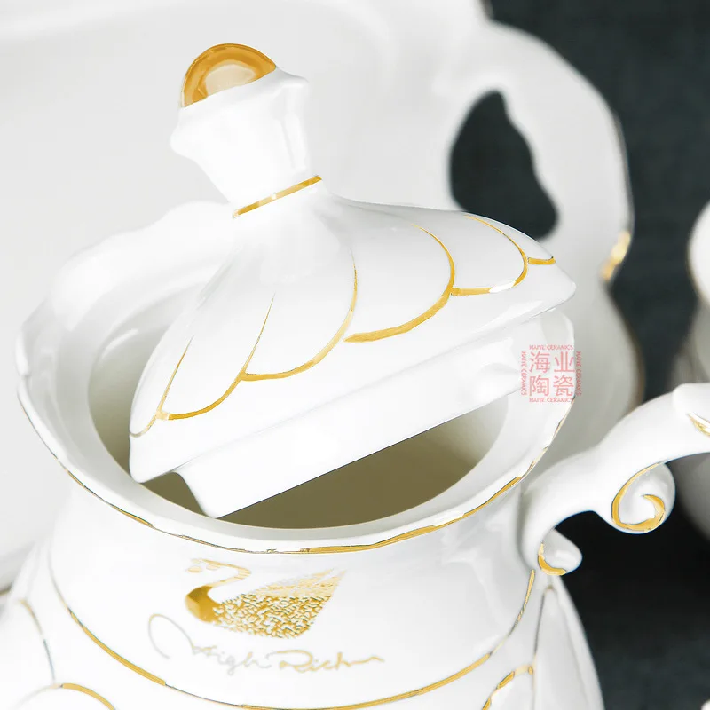 Nordic Gold-rimmed Ceramic Cup Set Teapot with Tray