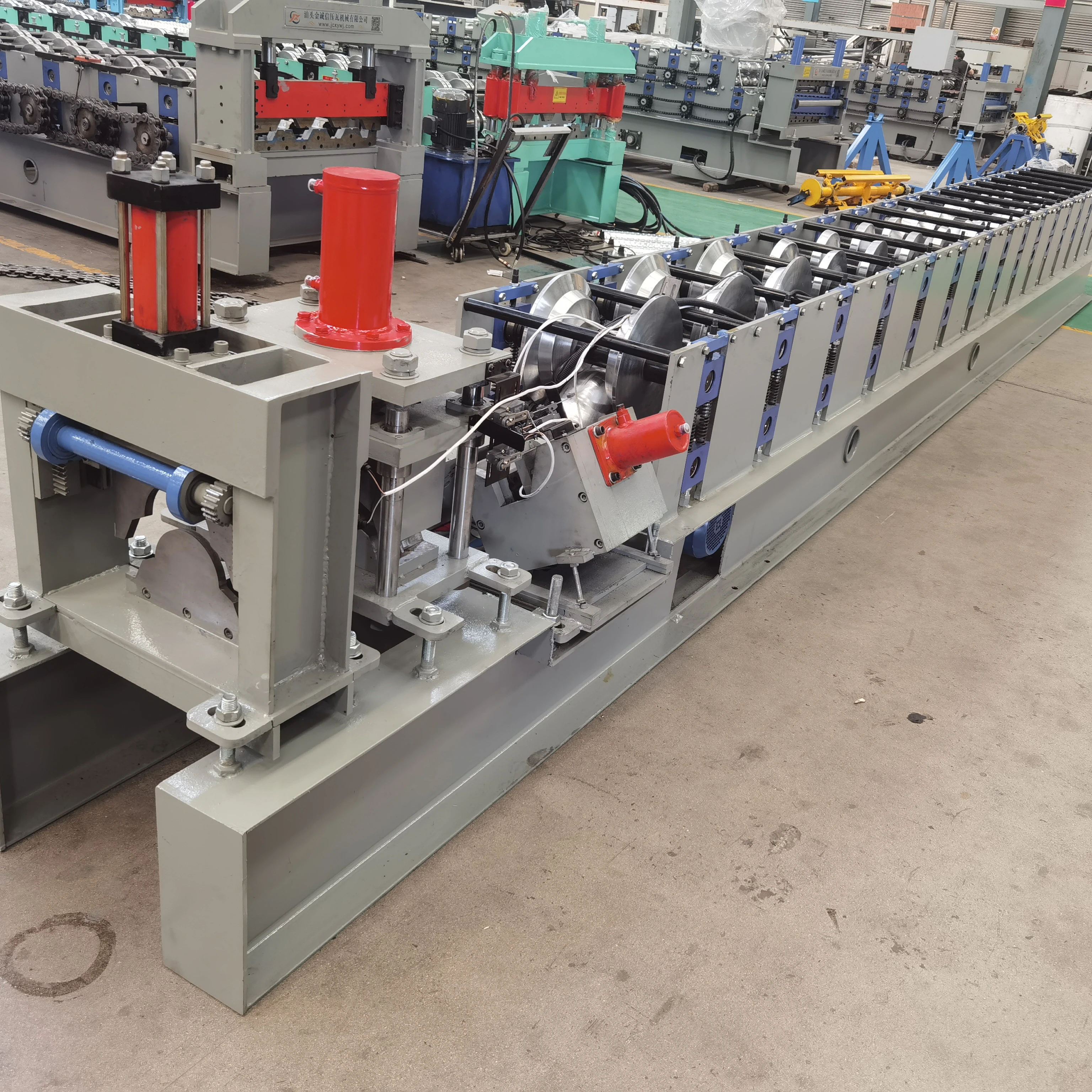 with good service ridge cape/tile roll forming machine metal steel ridge capping rolling machine in China