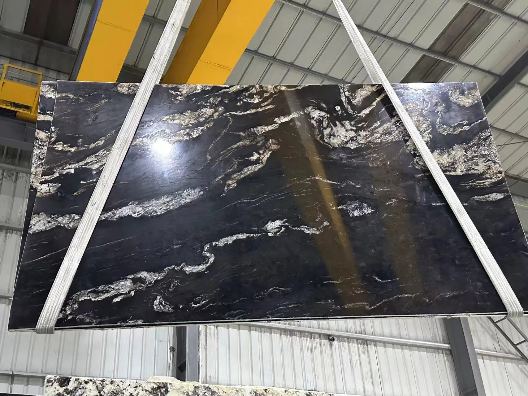 2cm Thick Brazilian Cosmic Black Granite Slab With Gold Veins Price For Countertops Flooring Tiles