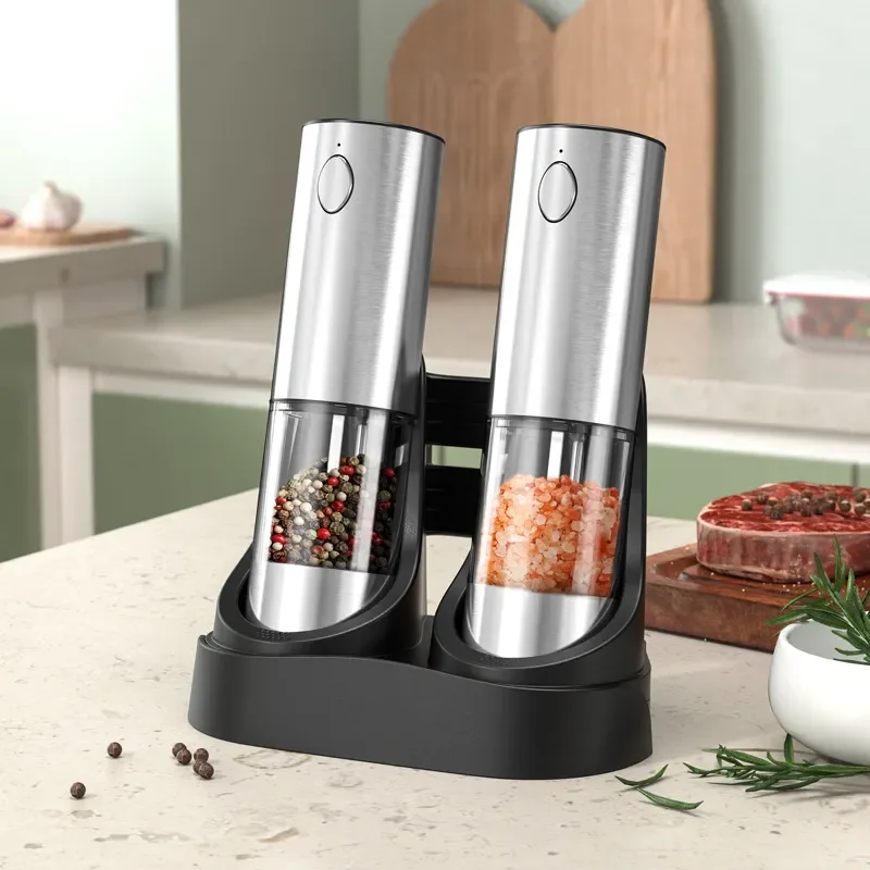 2024 Biggest Capacity 190ML Rechargeable Base Electric Salt and Pepper Grinder Set with Base