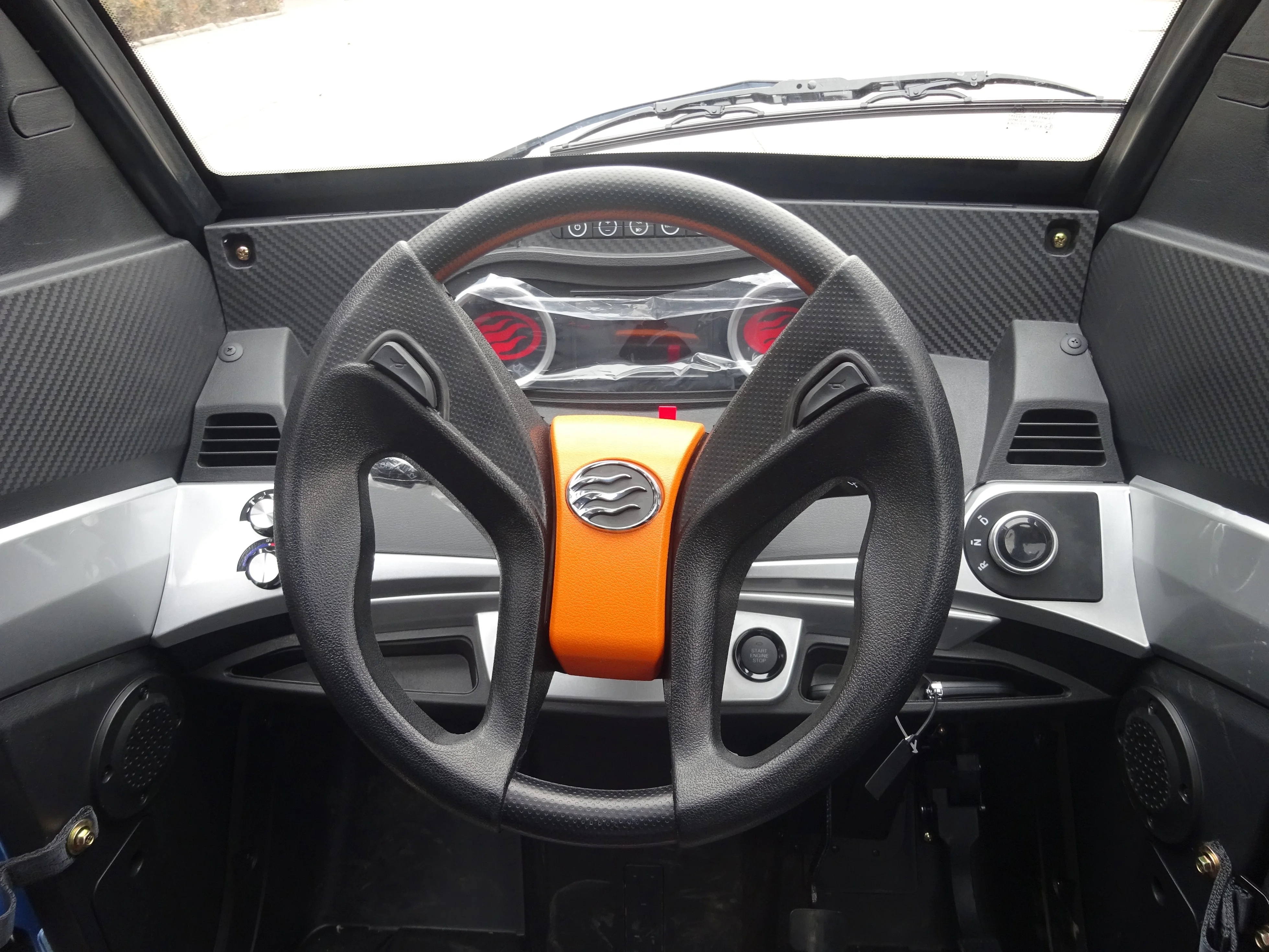 EEC certification City use 4 wheel new solar electric cars made in china