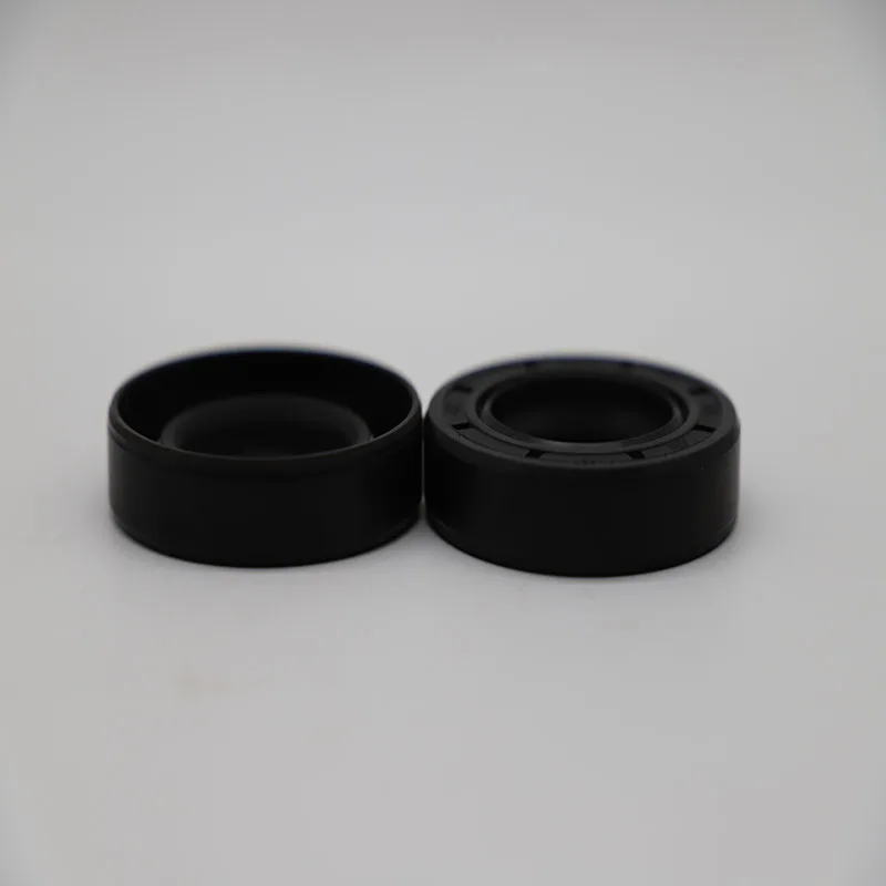 Factory Hot Selling Mechanical Parts Oilseal High Temperature Resistance Harvester Seal Nbr Fkm Rubber TG Skeleton Oil Seal