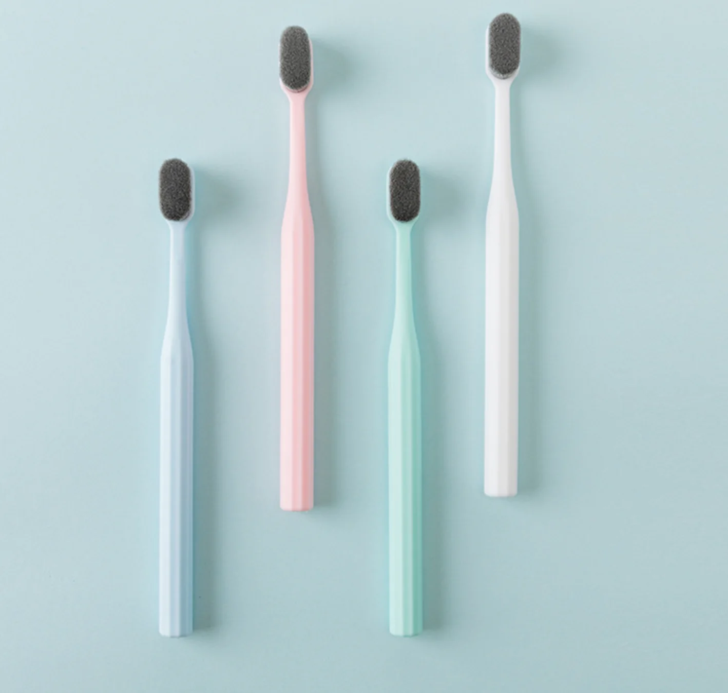 ISO Qualified Supplier for Denture Toothbrush Logo Print Available 10000 Bristle Teavel Toothbrush