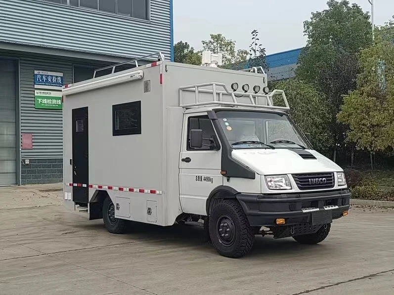 brand new 4x4 4*2 box ambulance high quality brand new box ambulance truck