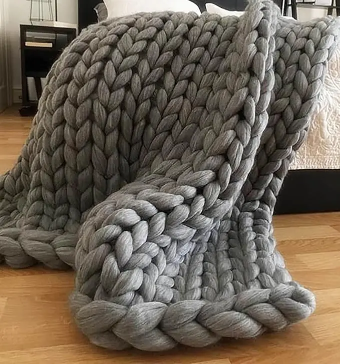 Amazon Best Seller Handmade Crochet Chunky Weighted Knit Merino Wool Blanket Chenille Bed Sofa Throw Blankets for Winter