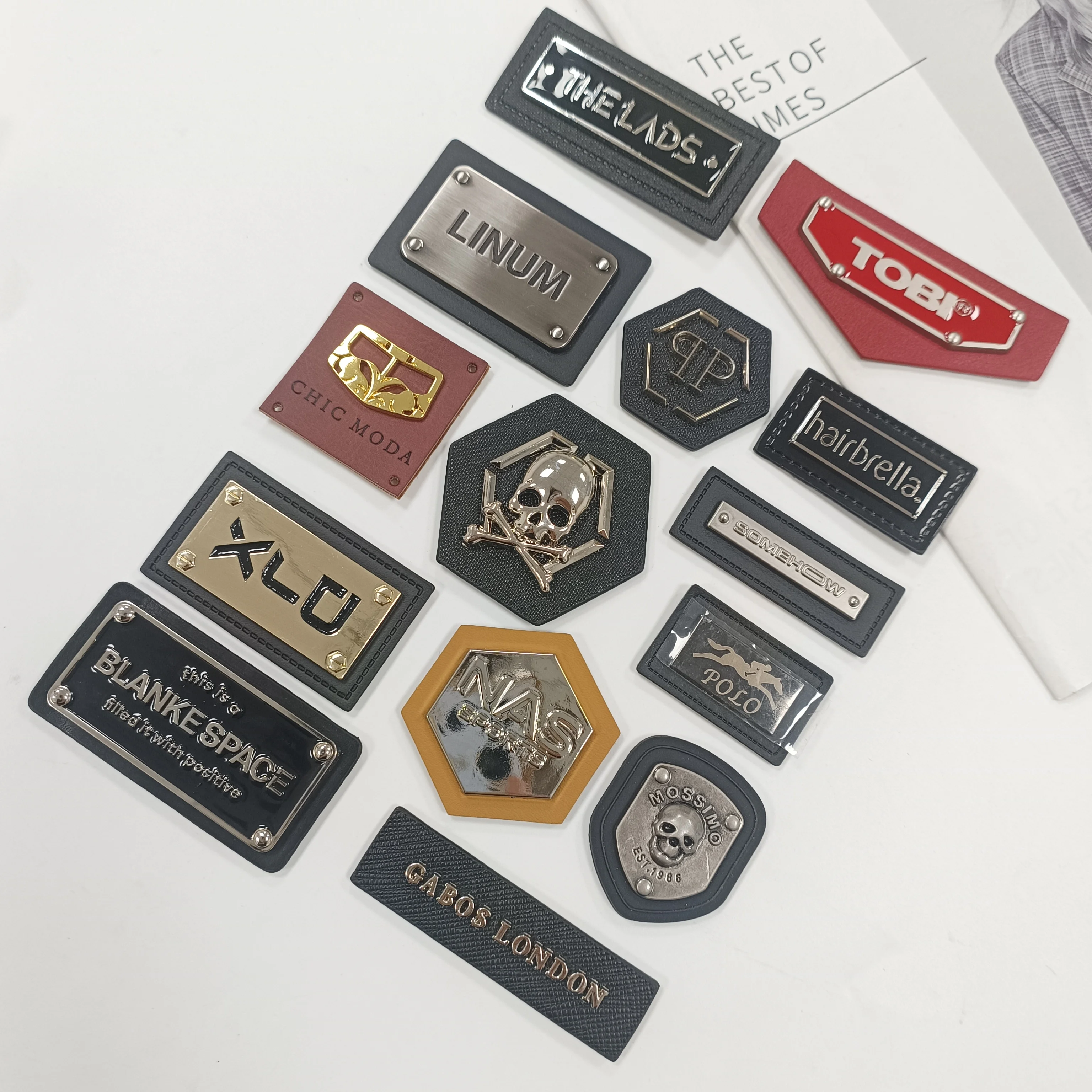 High quality label manufacturer customizes metal logo on leather patch of jeans