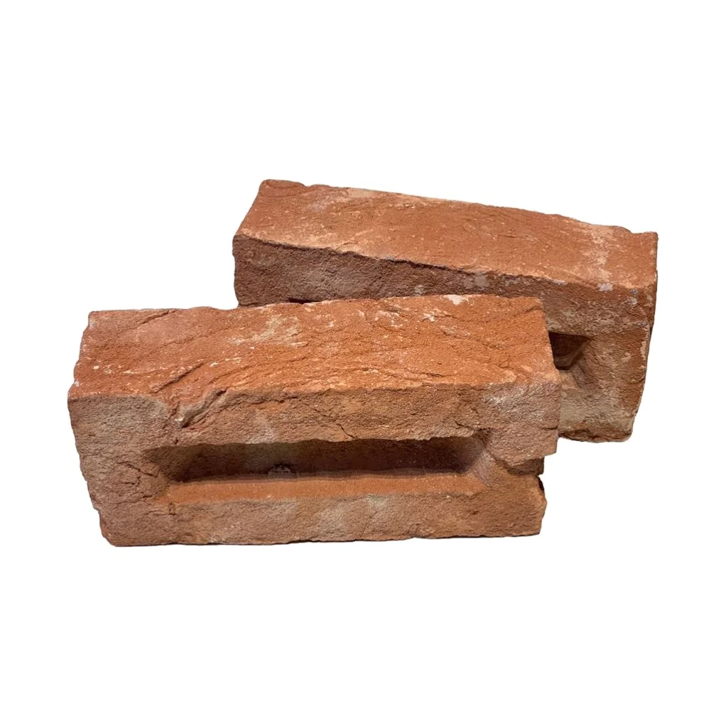 Открытый ручной работы глиняные кирпичи для строительства стен