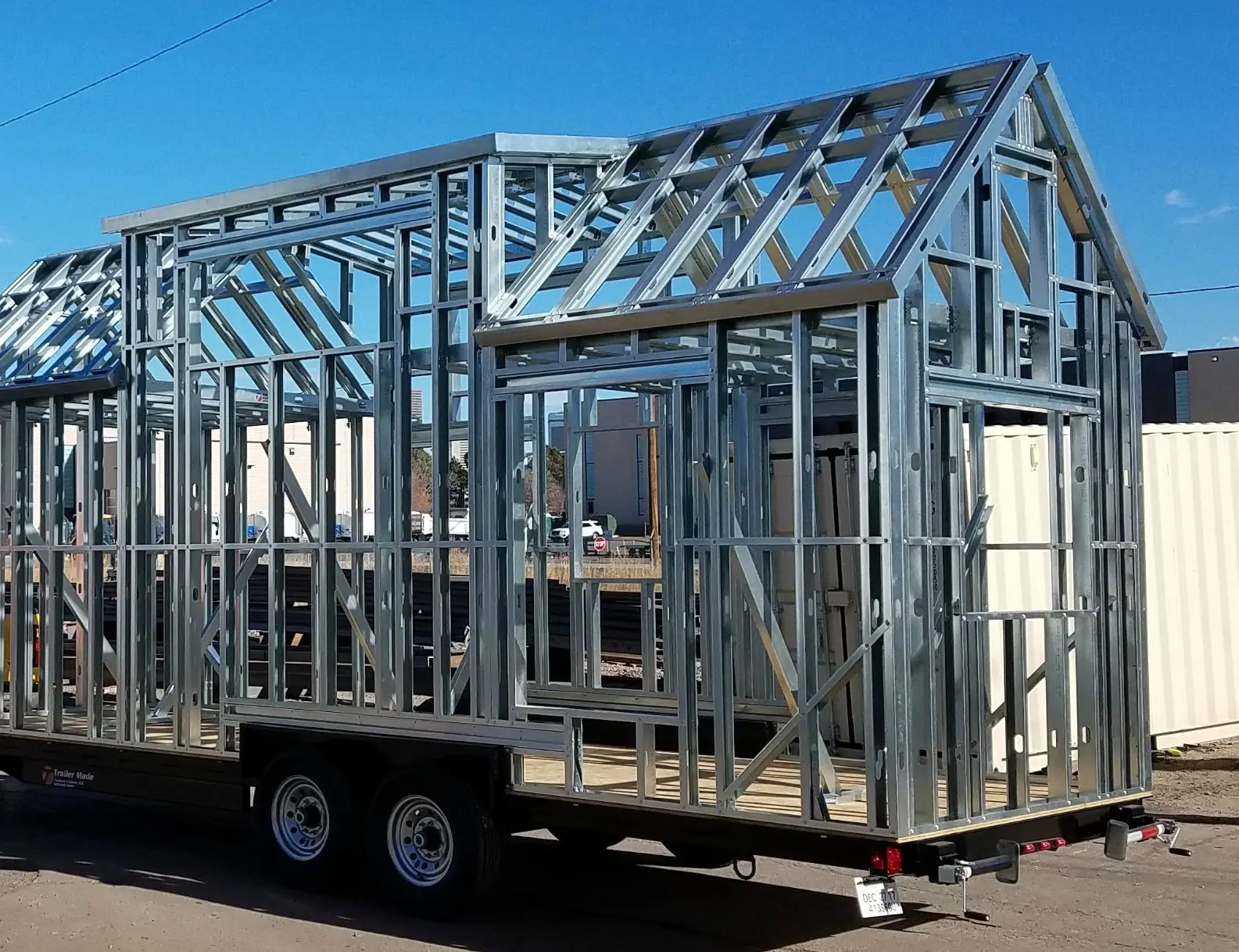 Customized Steel Fabricated Fast Install Prefab Modular Homes Mobile Camping Trailer on wheels Tiny House Trailer on wheels