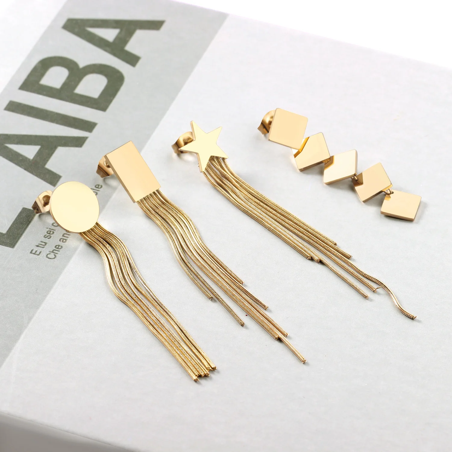 China Manufacturer Fashion Stainless Steel Long Chain Earrings Niche Retro Fringe Earrings