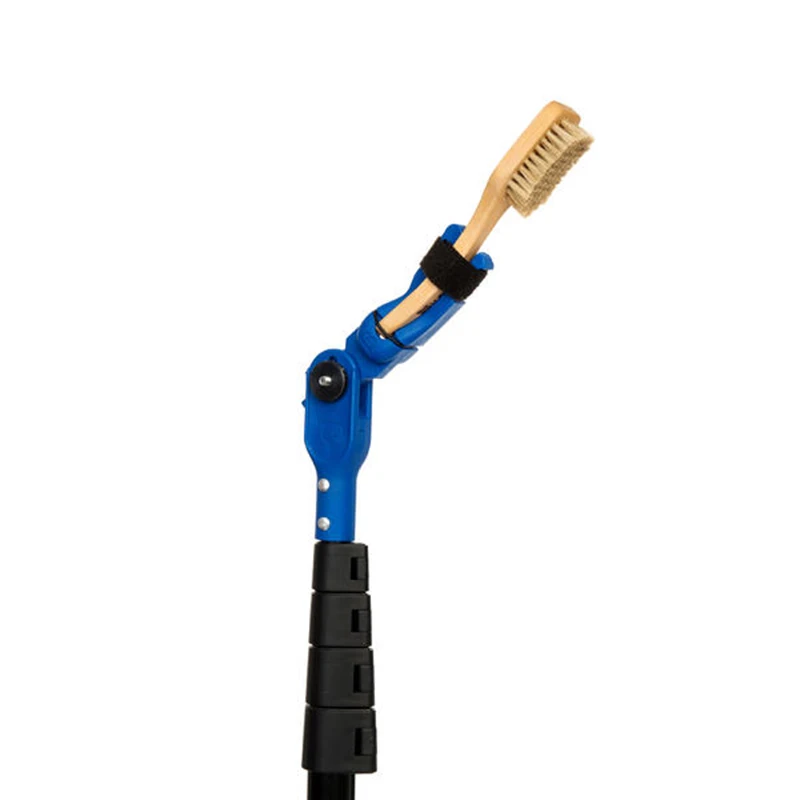 Custom  adjustable telescopic rod rock climbing bouldering competition cleaning brush
