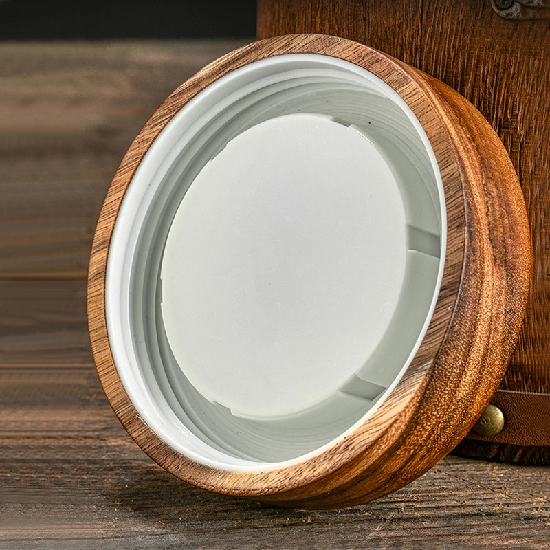 Large glass sealed jar screw wooden lid green plum lychee wine bottle tangerine peel miscellaneous grain storage jar