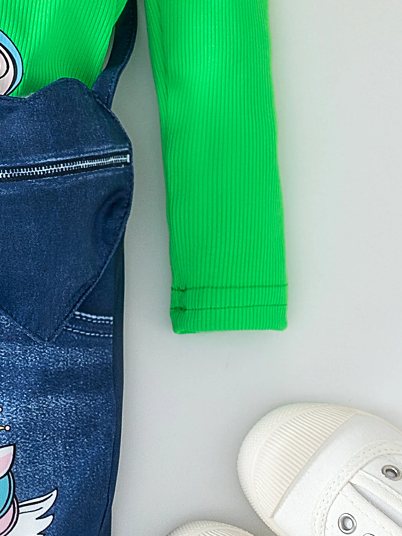 New arrival baby girls cartoon unicorn printed long sleeve t-shirt + flared denim jeans pants + heart purse 3pieces clothing set