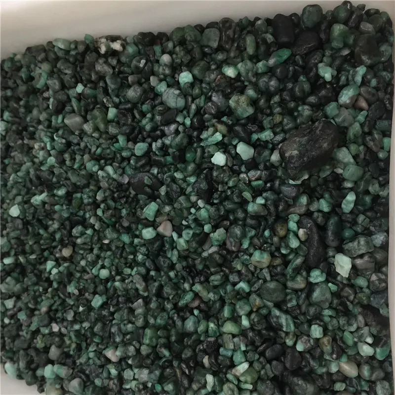 Precious Natural Emerald Gemstone Crystal Rough Stone Gravel Mineral for Fengshui