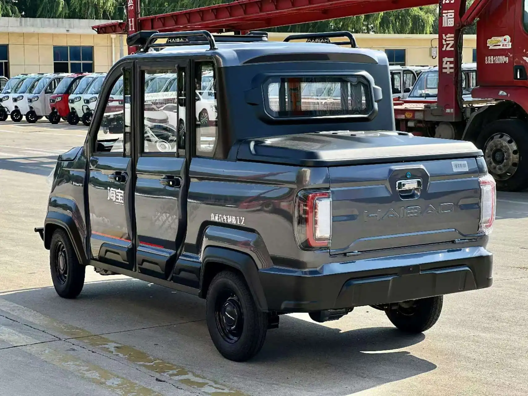 Hot-selling electric cargo pickup truck with powerful performance and zero emissions for cargos