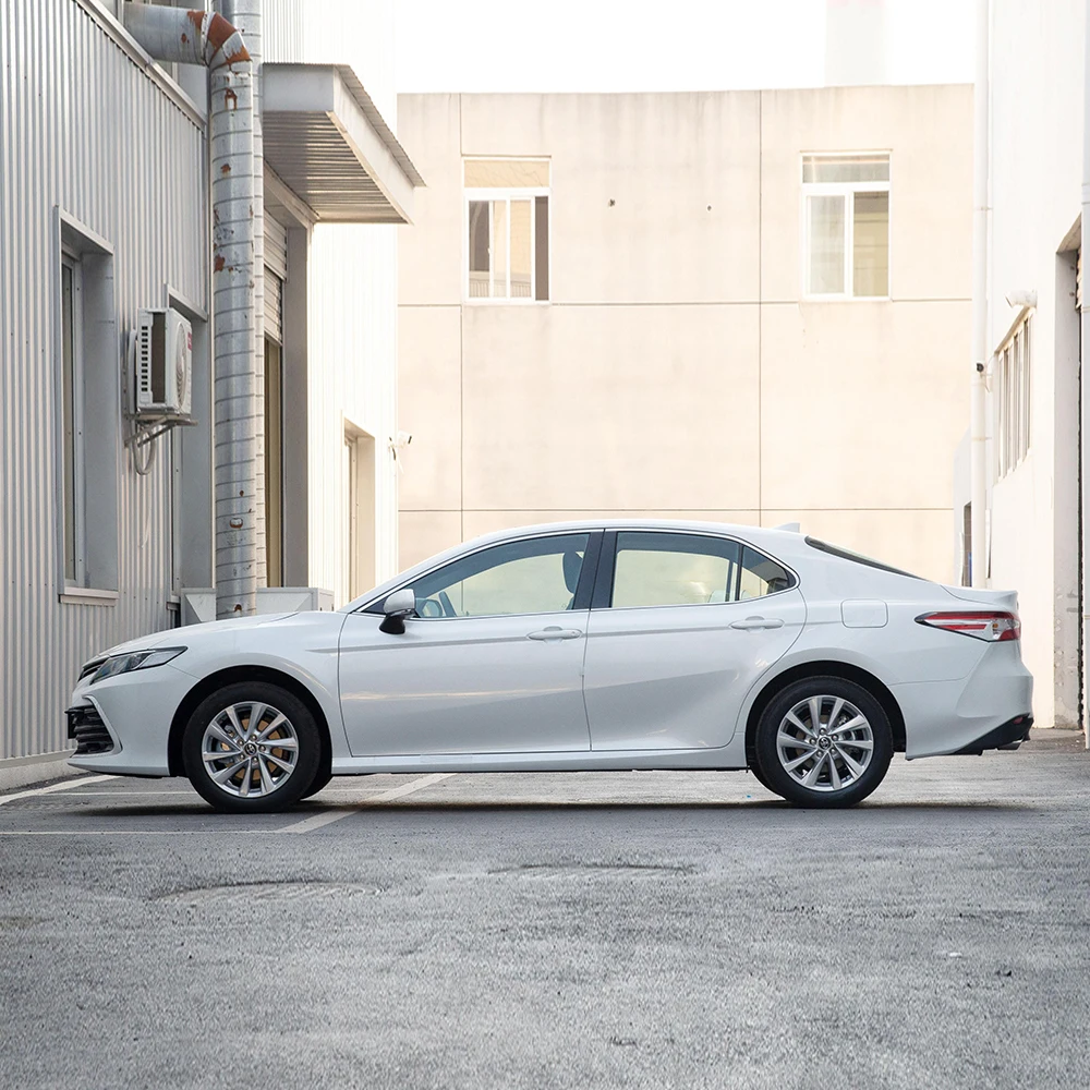 Fast Shipping Camr-y used toyo-ta cars in china selling vehicle online gasoline control car