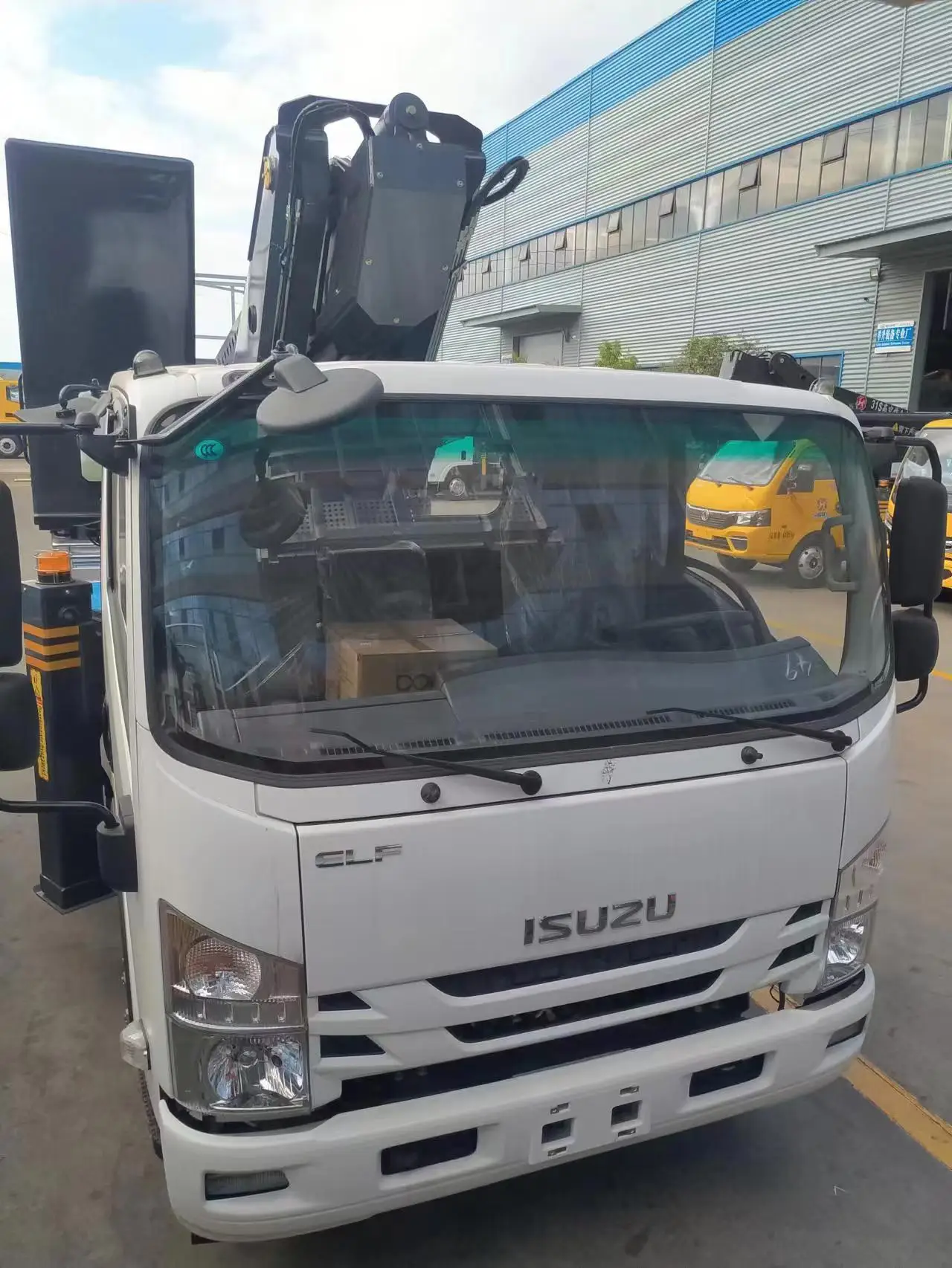 Isuzu 36M Aerial Work Platform Truck Overhead Working Truck Aerial Platform Vehicle Bucket Truck Hydraulic Aerial Cage 3 L  4L