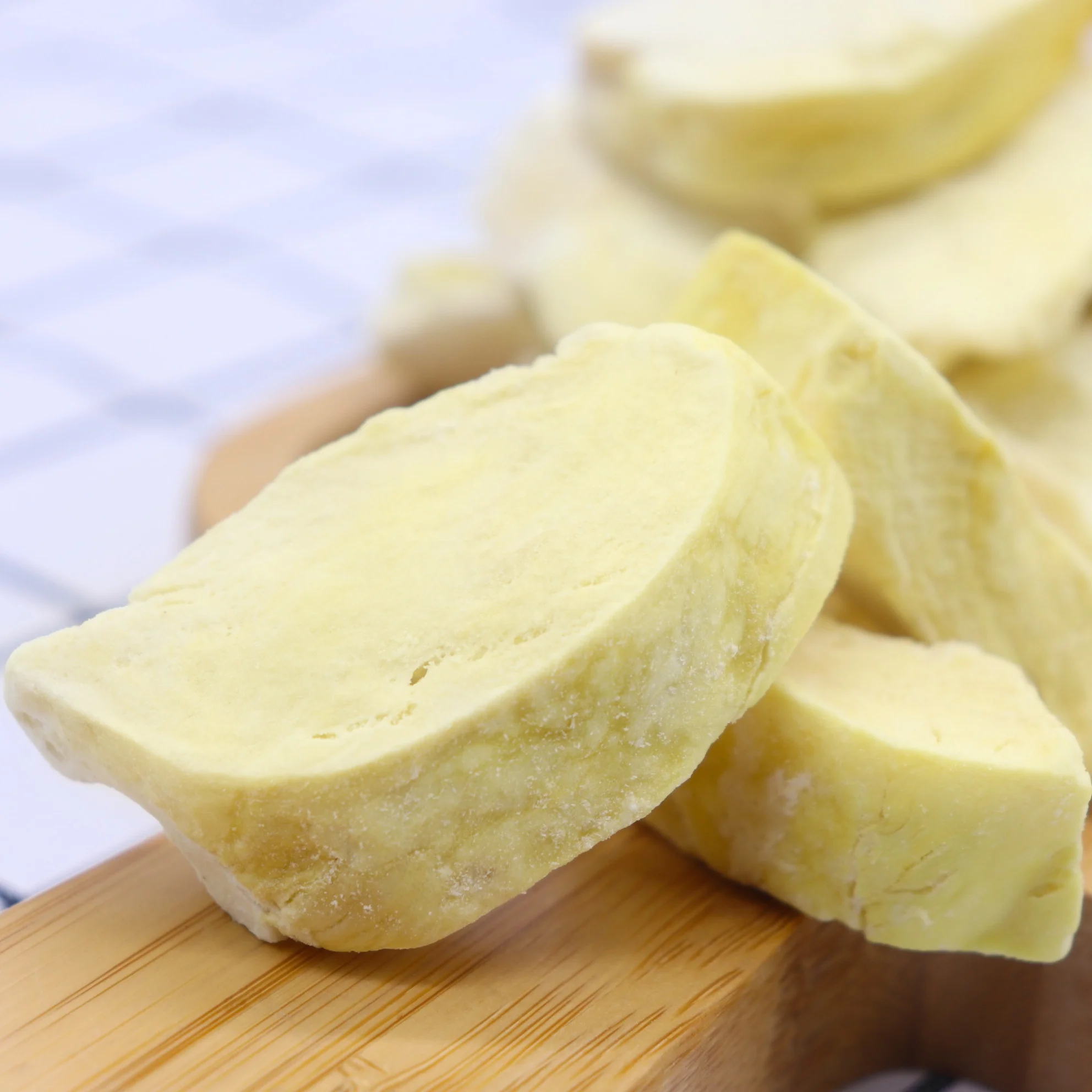 2023 New Musang King Freeze Dried Durians OEM KOSHER HALAL Malaysia Frozen Fresh Durian Fruit Price