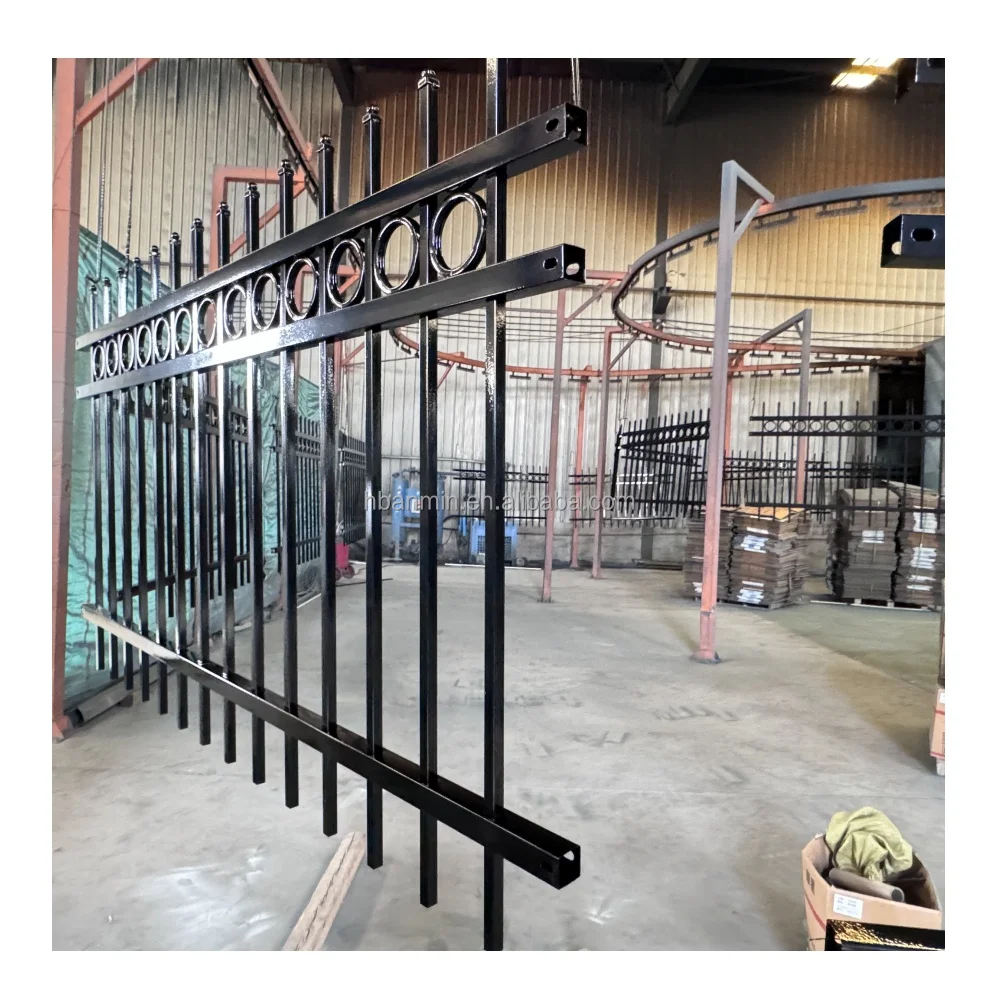 Invincible Design Wrought Iron Fence Steel Rail Garden House Gate Fencing Panels