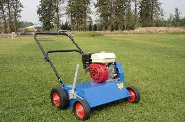 Forest Ground Aeration and Permeability Perforator Lawn Maintenance Perforating Equipment Walk-behind Gasoline Lawn Perforator