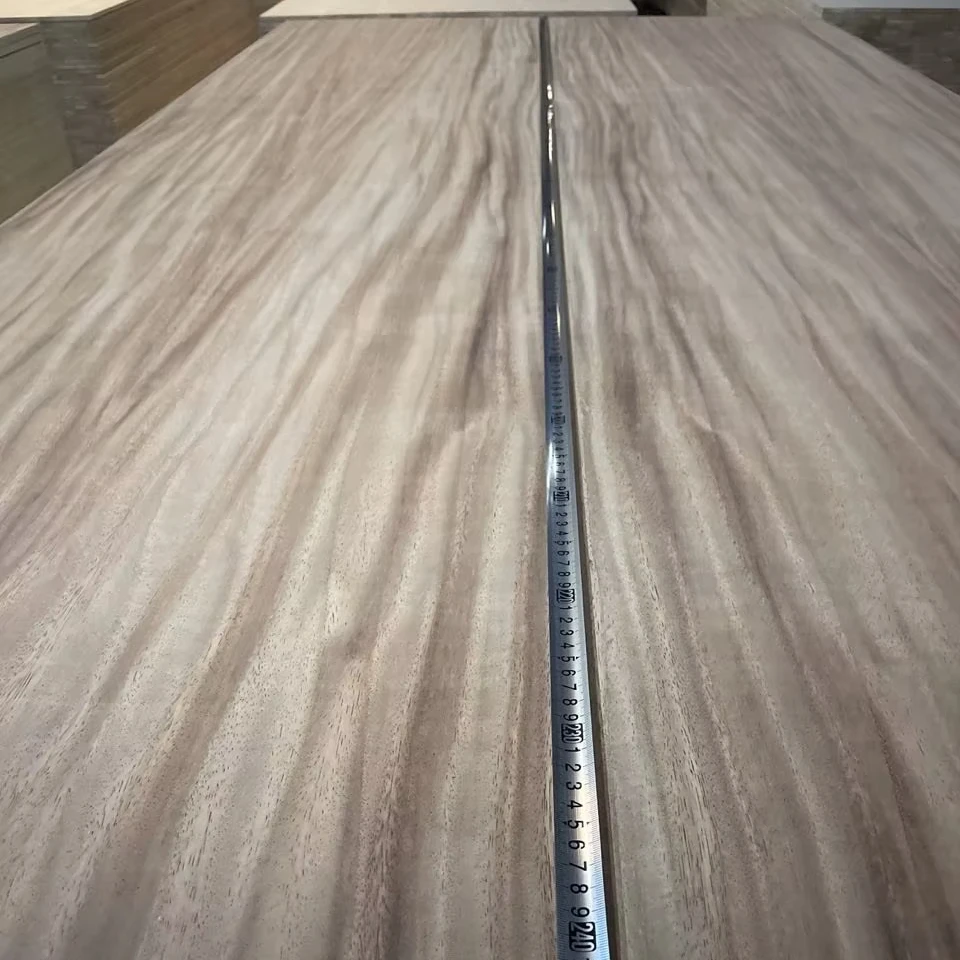 Poplar Sapele Birch Plywood 1mm To 5mm Thick melamine 4x8 Plywood Sheets for Commercial And Furniture Usage