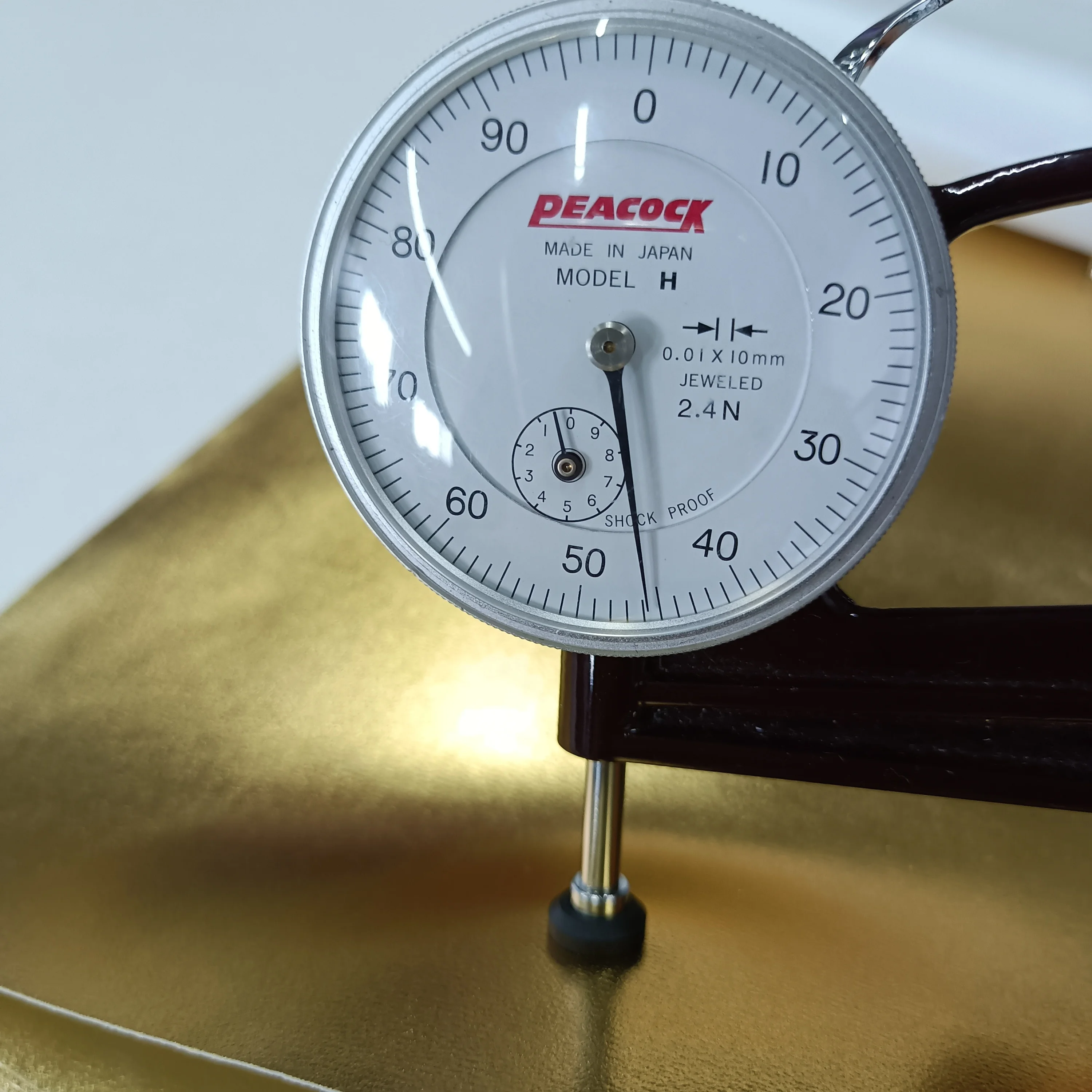 Wholesale Gold Color pu pvc metallic leather fabric for bags and luggages