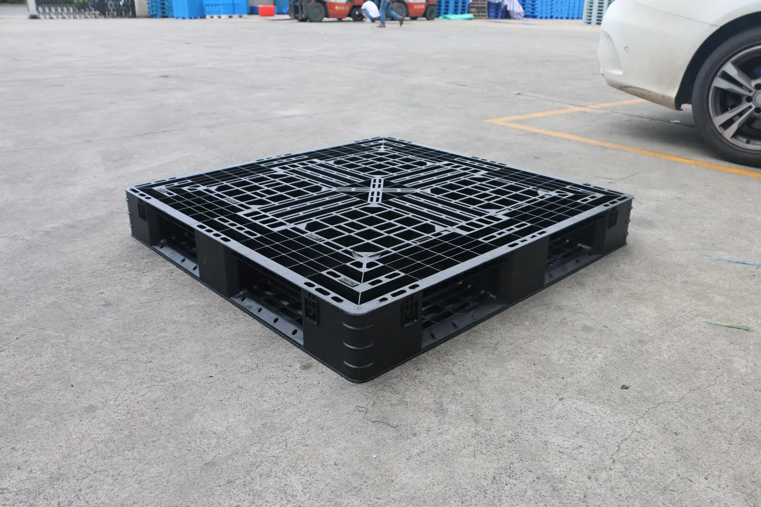 NEXARA Heavy Duty HDPE 1100*1100*150mm static load 4t 1111 Grid Field Euro Plastic Pallet For Transport