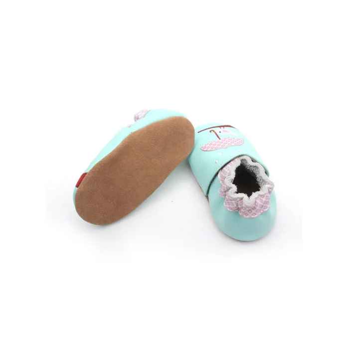 Babyhappy новый цвет дизайн 6-12 месяцев женская мягкая обувь красочные тапочки противоскользящие детские