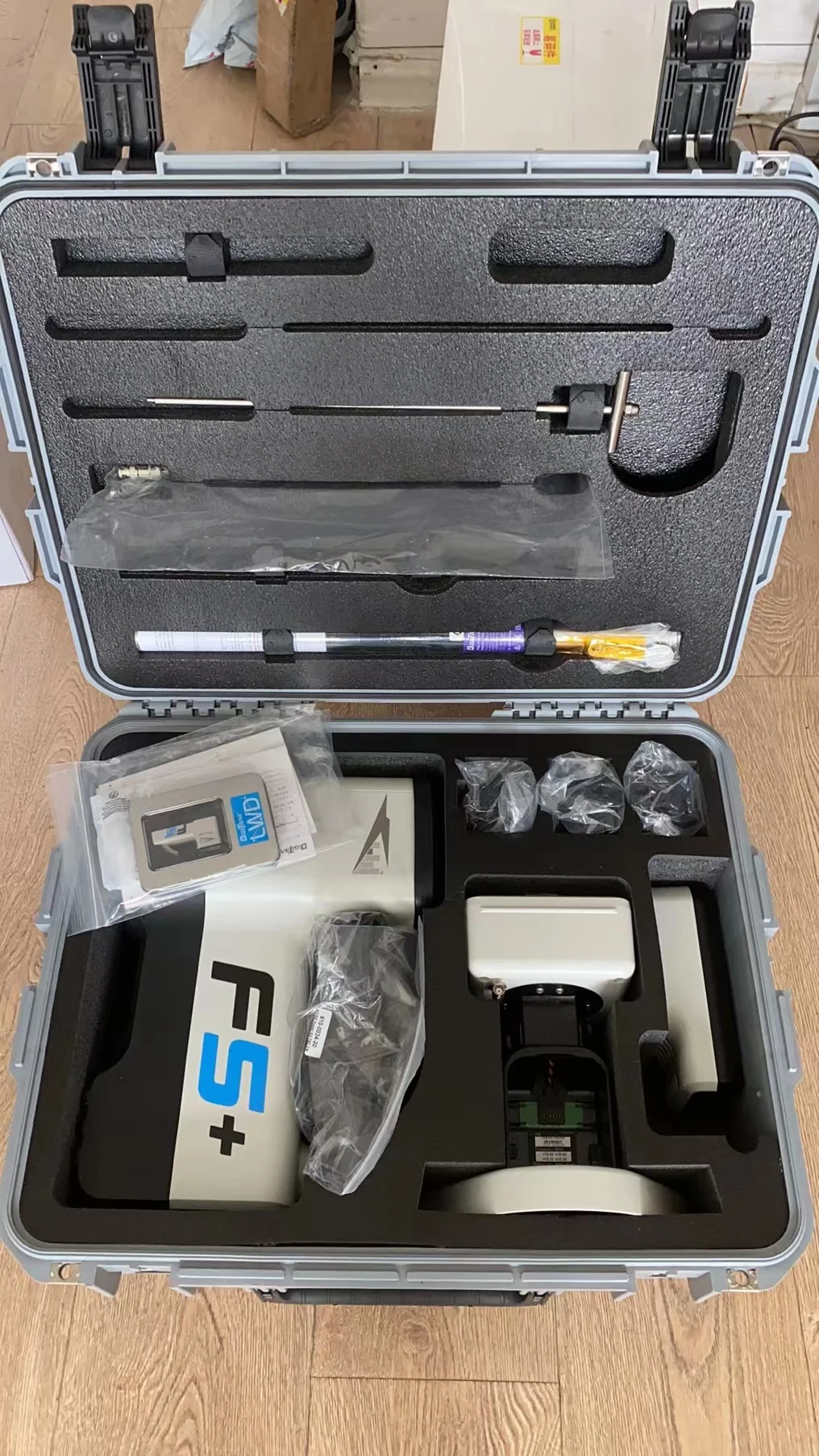 Digitrack система слежения передатчик Sonde для 19-дюймового корпуса Ech03
