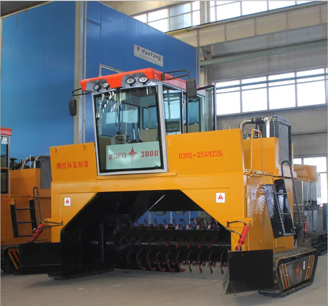 Современная машина для компостного Тернера Crwaler, машина для производства куриного навоза, компостная машина