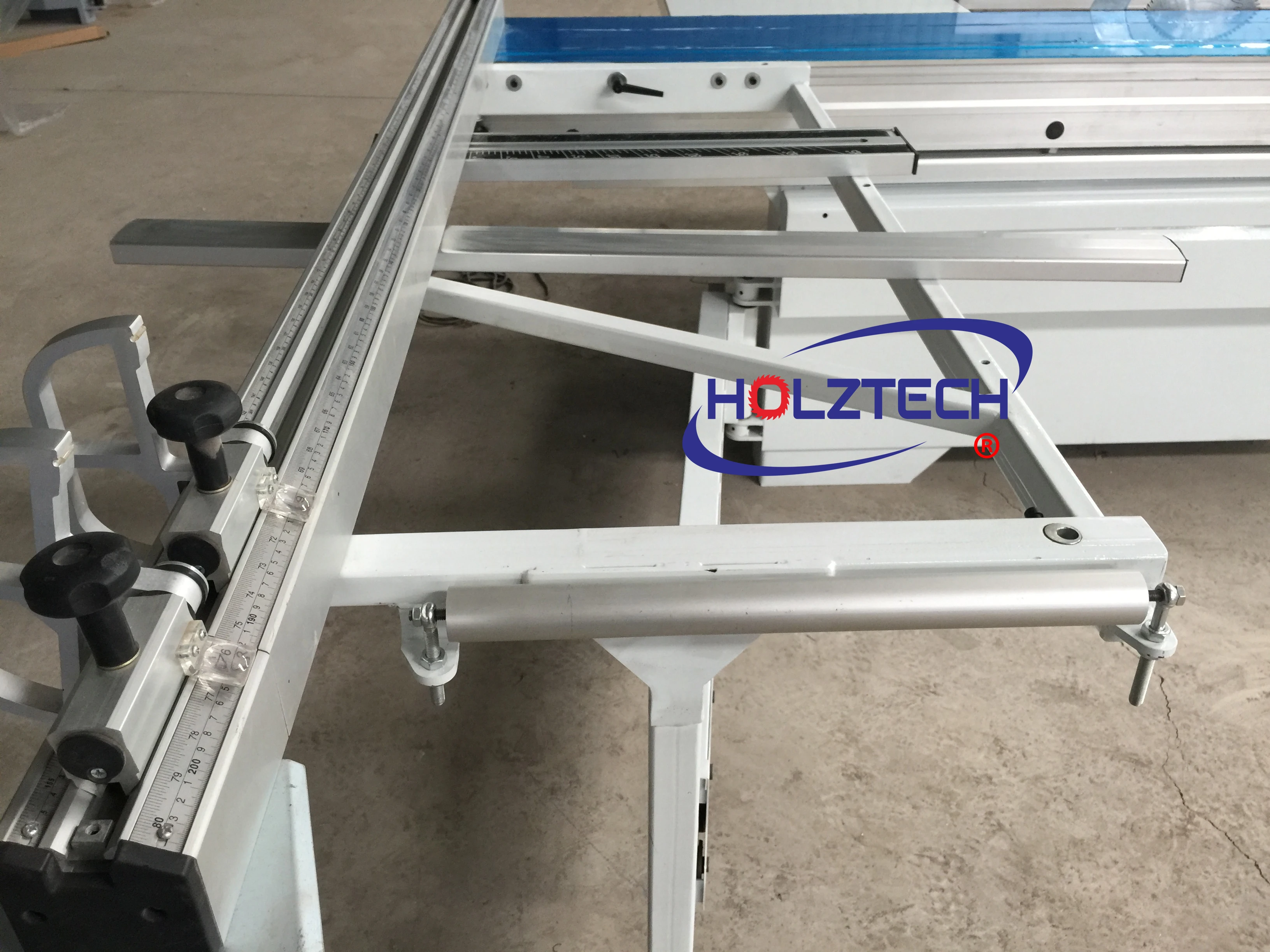 CNC промышленный деревообрабатывающий прецизионный станок для резки древесины скользящий стол пильный HOLZTECH