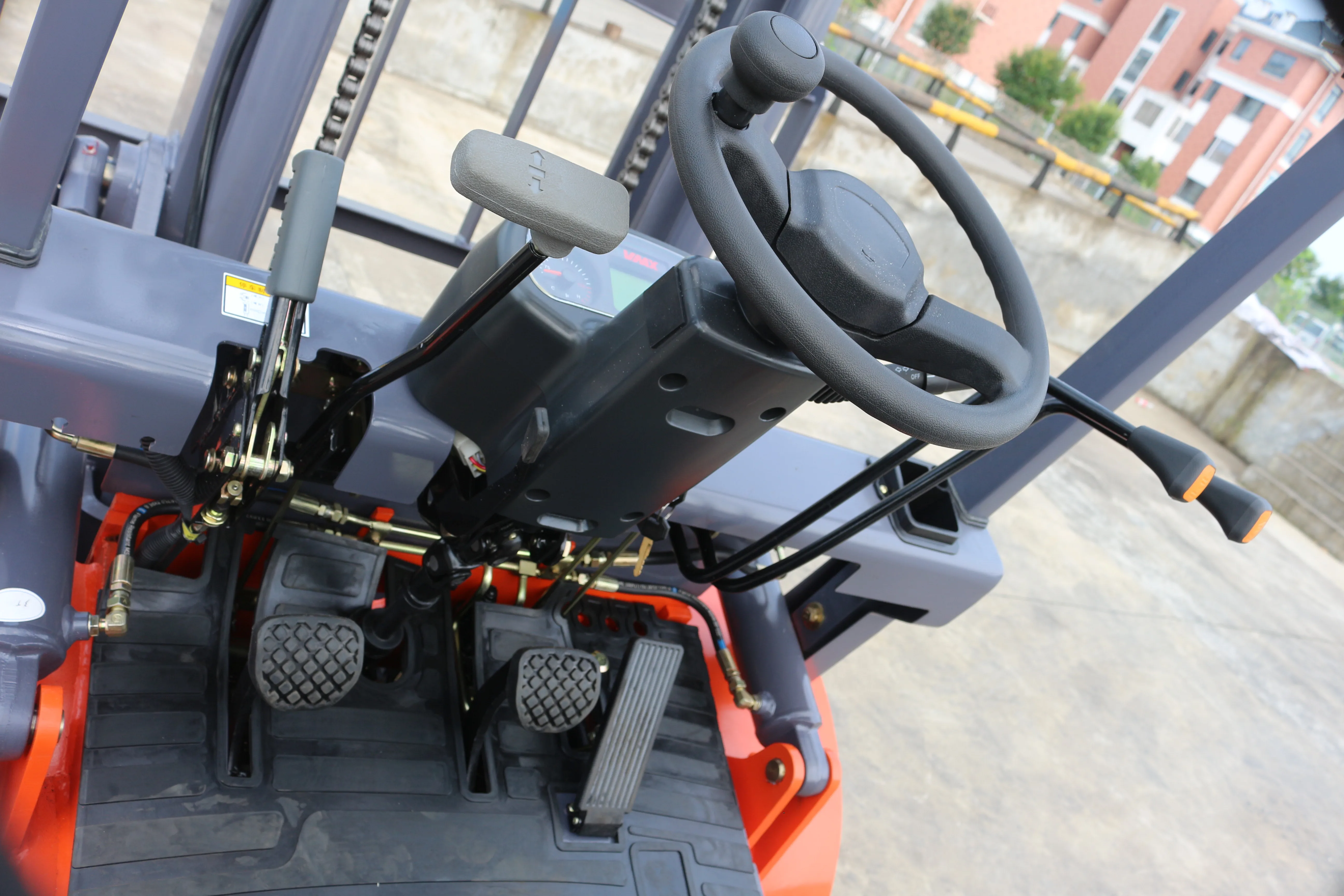 3.5 ton Excellent diesel  Chinese forklift equipped with excellent Chinese engine 3 stage 3.5m mast