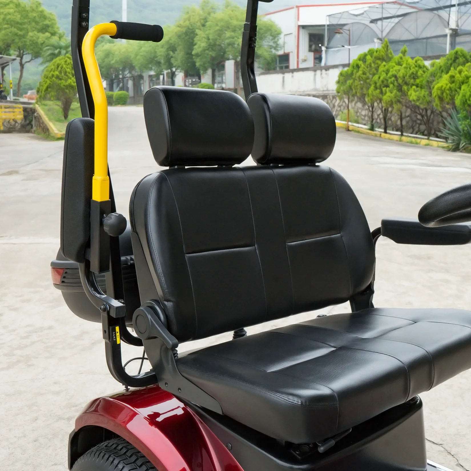 40-60km Elderly Mobility 2 Seat Electric Outdoor Scooter Mobile With 4 Wheels For Handicap Adult