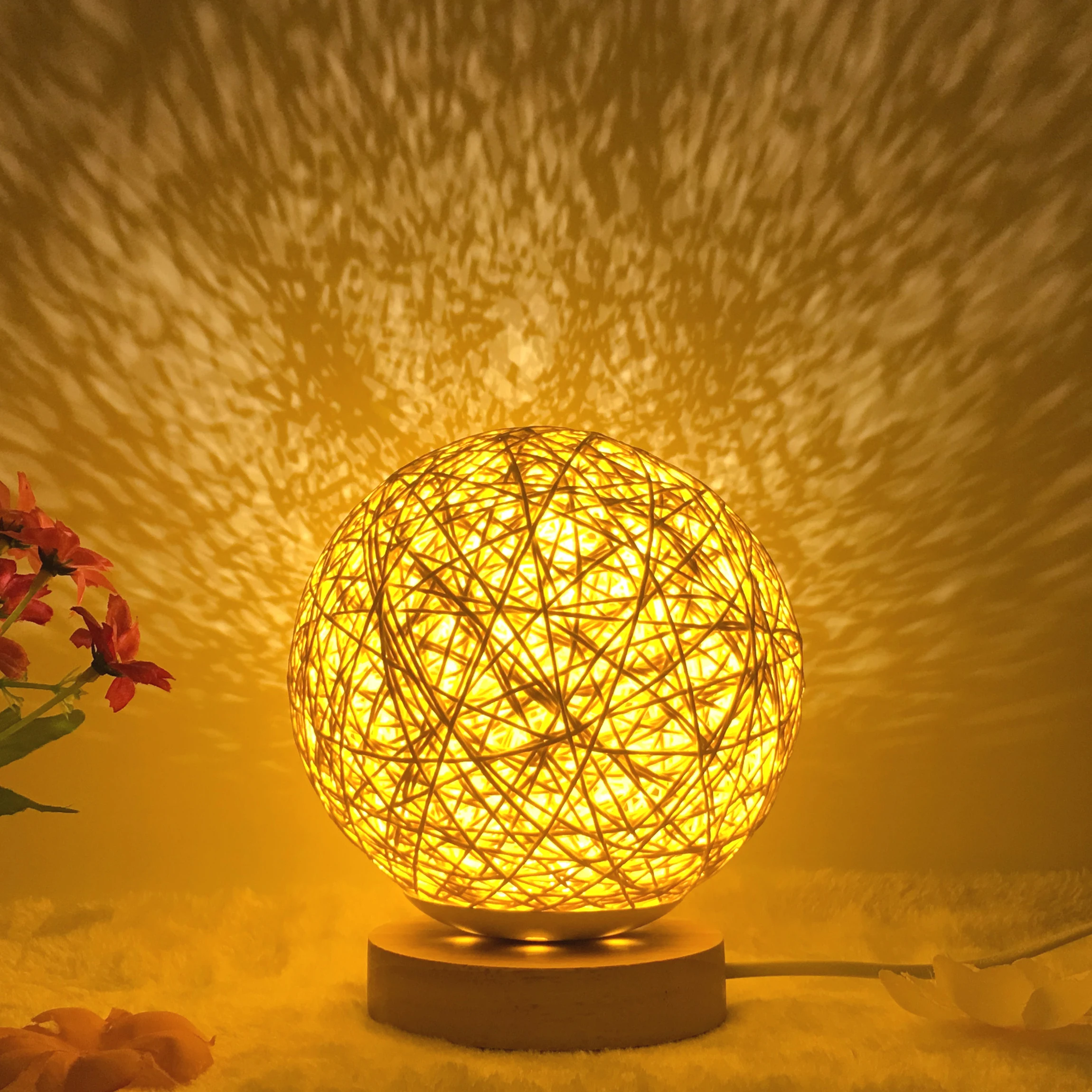 LED Rattan Ball Table Lamp 15cm Romantic Warm Night Light Brightness Globe Ball Decorative Desk Lamp for Bedroom House