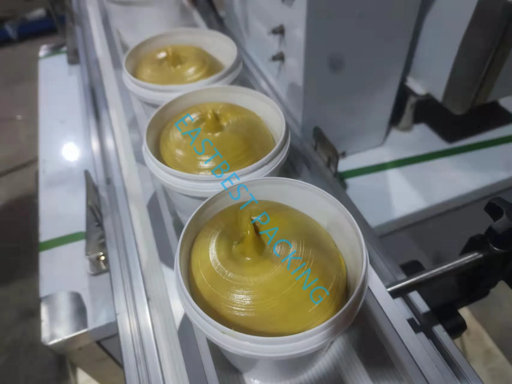 Industrial Grease filling machine for grease lubricant tube 800 ml