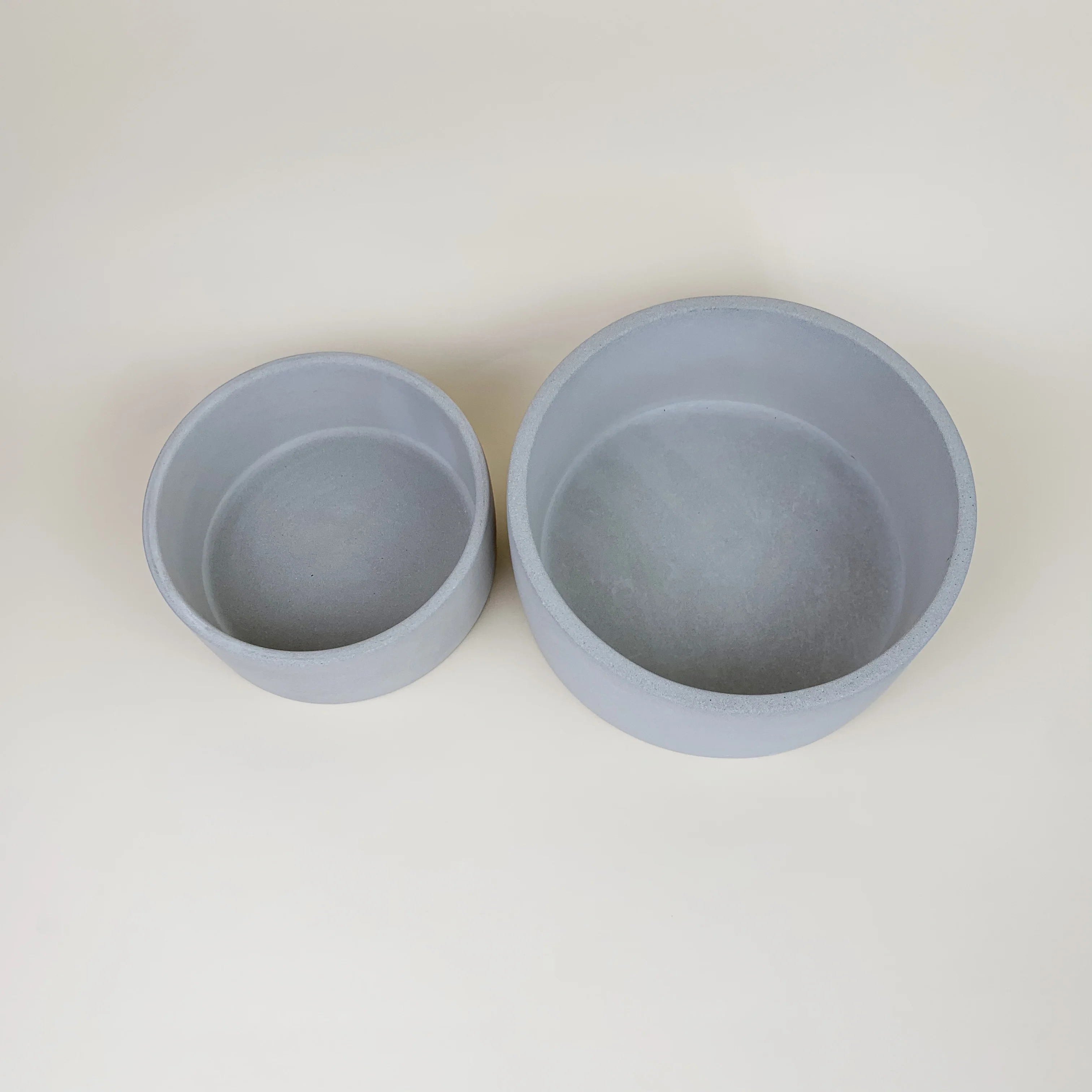 China Supplier Cement Concrete Modern Chocolate Large Fruit Decorative Bowl